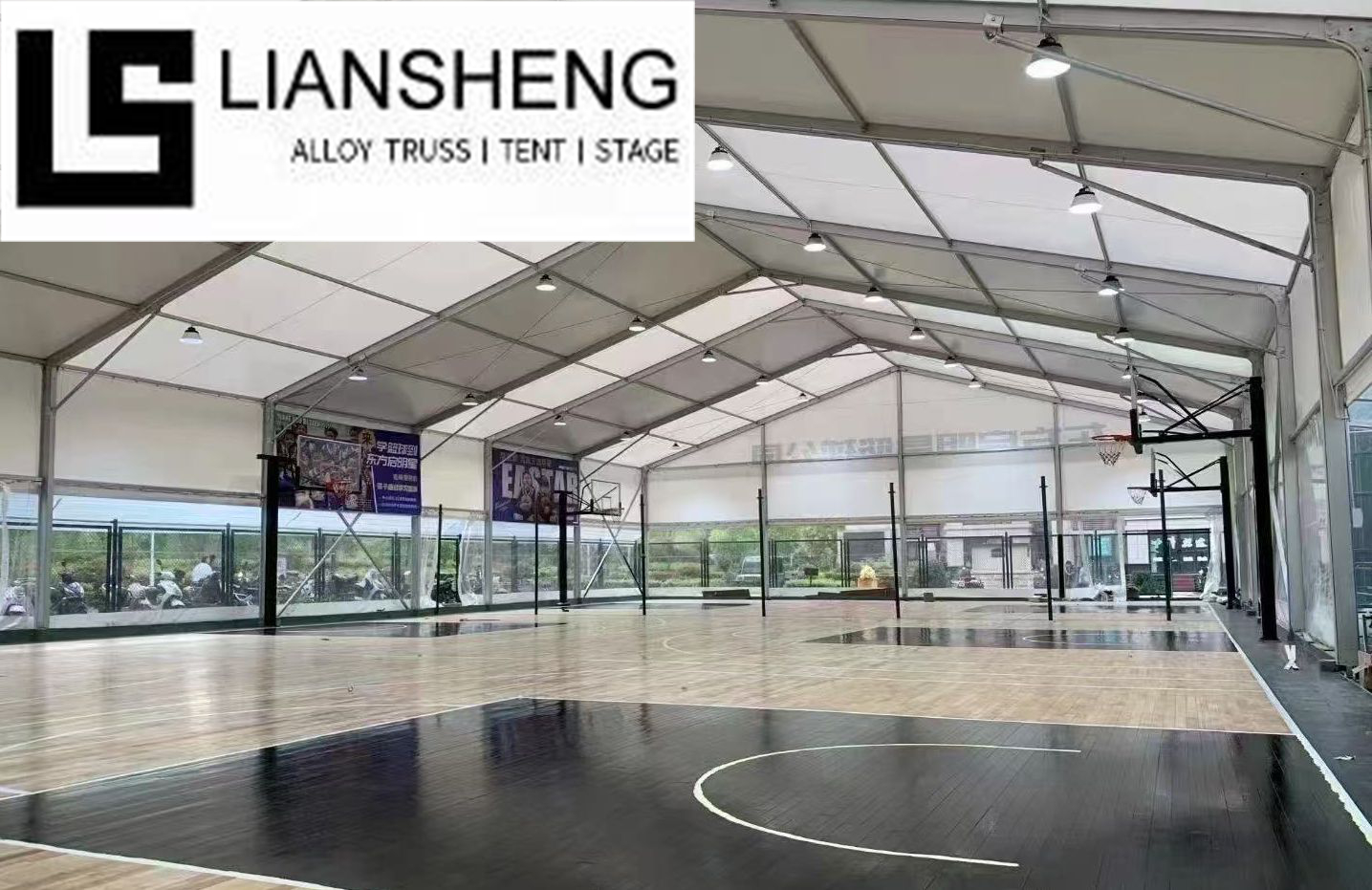 خيام للمناسبات الرياضية كبيرة جدًا، سهلة التركيب والنقل، مع خيارات تخصيص عالية، مناسبة لمختلف الأنشطة